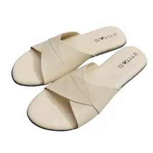 Royal Fold Cream1 03 (5)